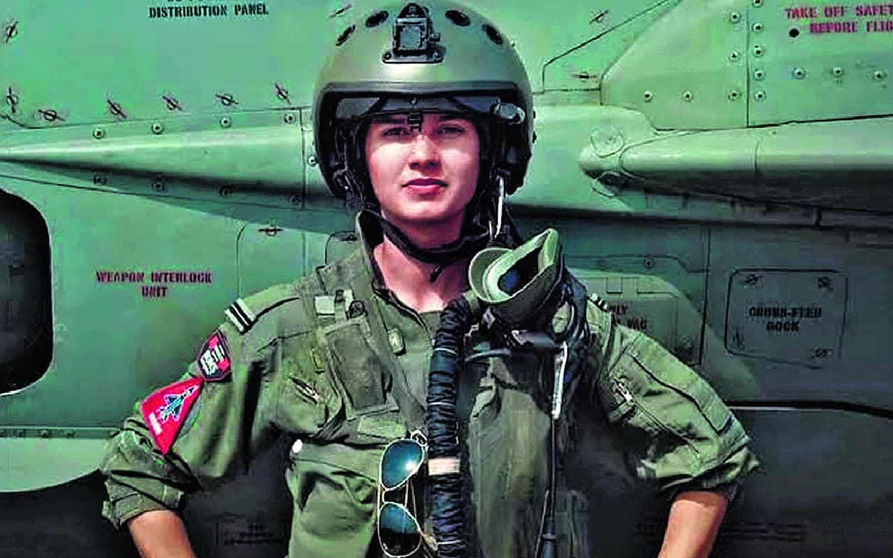 विदेशी सरजमीं पर हुंकार भरेंगी भारत की प्रथम महिला फाइटर पायलट अवनि, उड़ाएंगी लड़ाकू विमान