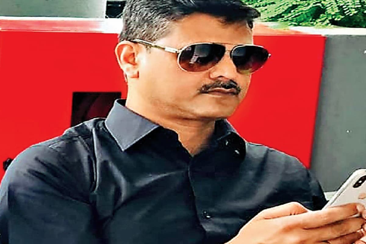 IAS अविनाश कुमार को गृह विभाग का अतिरिक्त प्रभार, इन दो IPS अधिकारियों को मिली प्रोन्नति