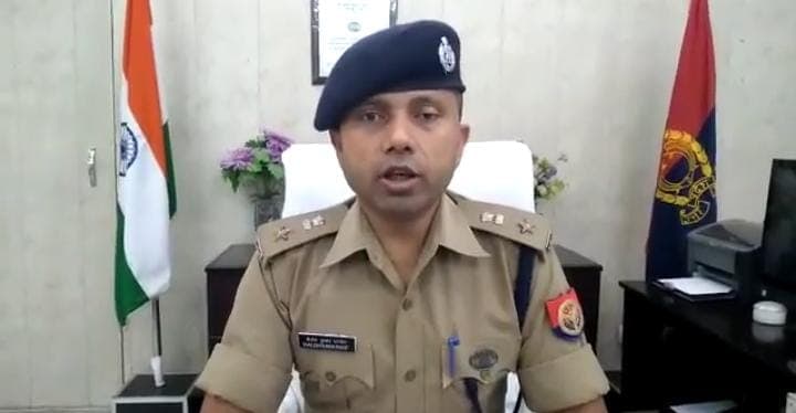 अयोध्या में बैंक मैनेजर सुसाइड केस में IPS आशीष तिवारी सहित तीन लोगों के खिलाफ FIR दर्ज, जांच जारी