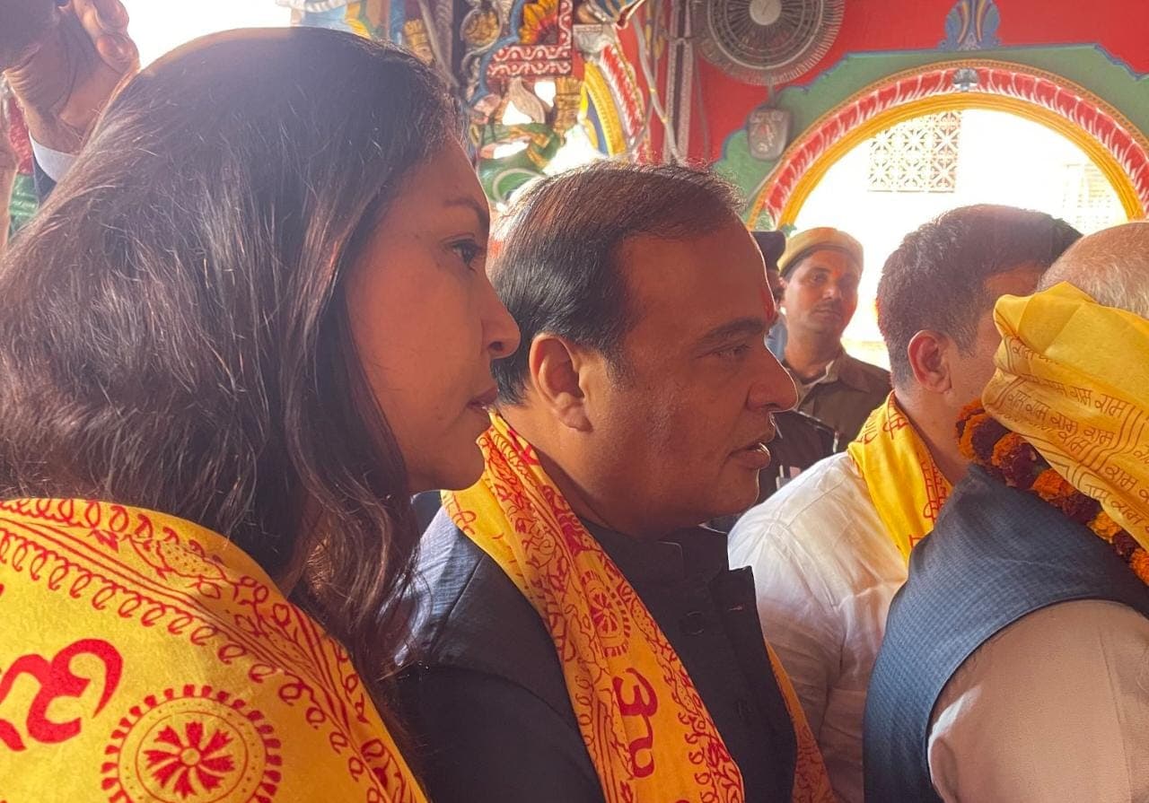 अयोध्या से लखनऊ पहुंचे असम के सीएम को नहीं मिला फ्लीट, कैब से होटल गए हेमंत विश्वा शर्मा