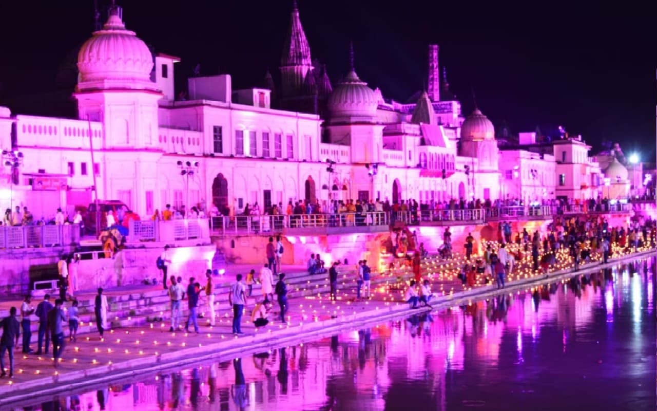 IRCTC Tour Package: राम जन्मभूमि के साथ काशी और प्रयागराज घूमने का शानदार मौका, जानिए डिटेल्स