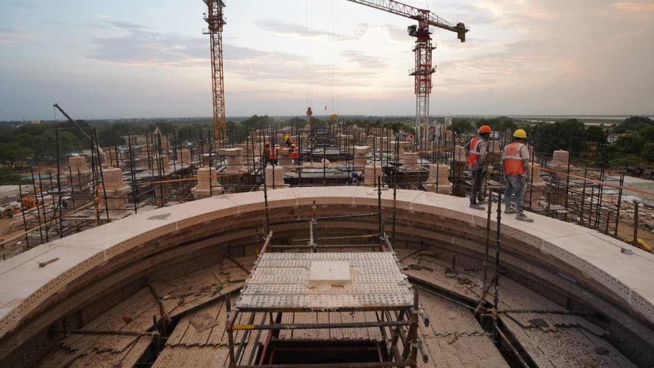 अयोध्या: पितृपक्ष में राम मंदिर आंदोलन के शहीदों के लिए अनुष्ठान शुरू, सरयू तट पर शंकराचार्य कराएंगे श्राद्ध