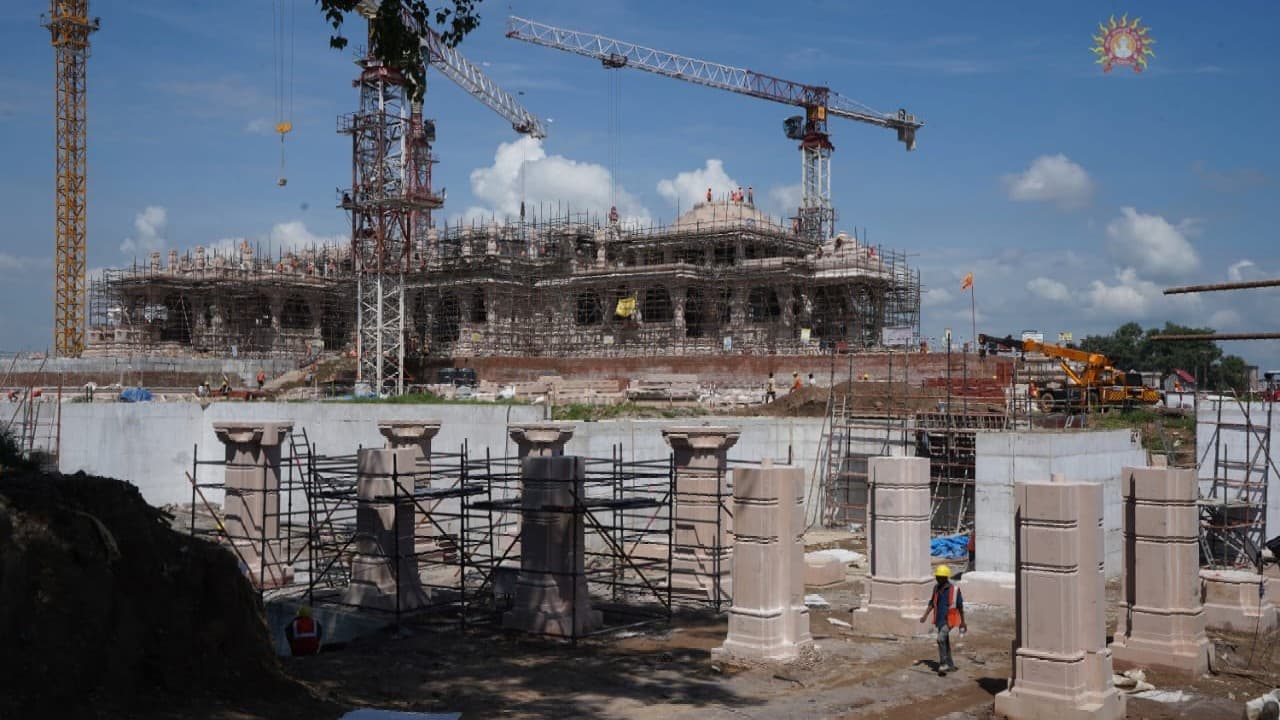 राम मंदिर: अयोध्या में प्राण प्रतिष्ठा समारोह से पहले निर्माण कार्य में तेजी, ट्रस्ट ने जारी की नई तस्वीरें