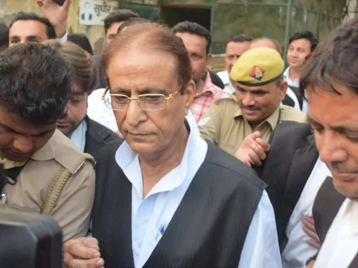 Rampur By Election Result: रामपुर में 45 साल बाद खत्म हुई आजम खान की बादशाहत, जानें कब कौन बना विधायक