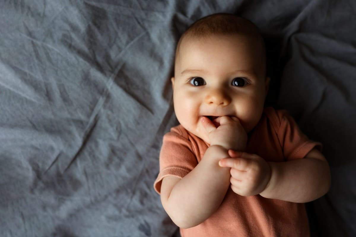 Baby Names 2023: नवंबर महीने में जन्मे बच्चों के लिए यहां चुनें नए और यूनिक नाम, ये रहा लिस्ट