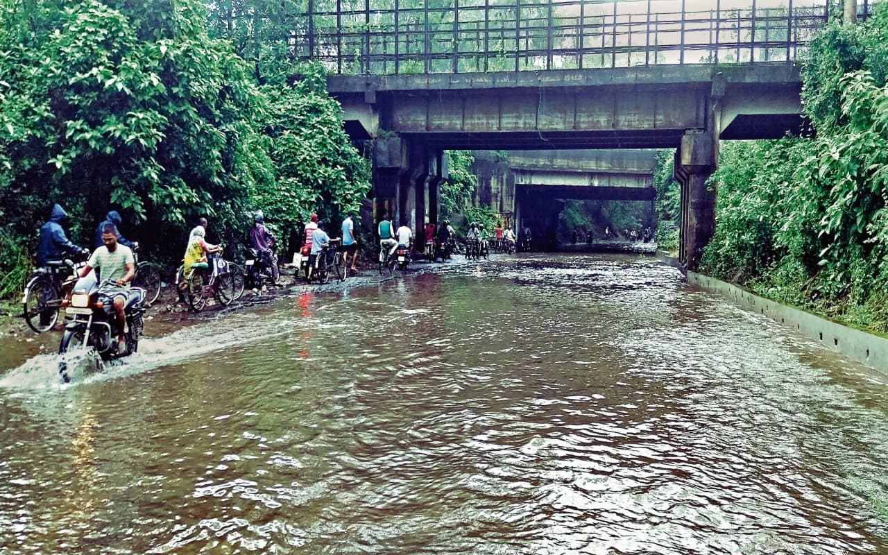 हथिया नक्षत्र ने दिखाया अपना रंग, शहर से लेकर गांव तक लबालब पानी, जगह-जगह जलजमाव से लोग हलकान