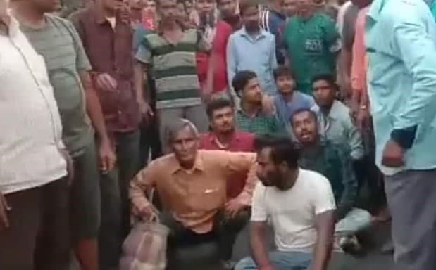 बर्दवान में भीषण सड़क हादसा, अनियंत्रित ट्रक ने 11 लोगों को कुचला, छह की मौत, घटनास्थल पर हंगामा