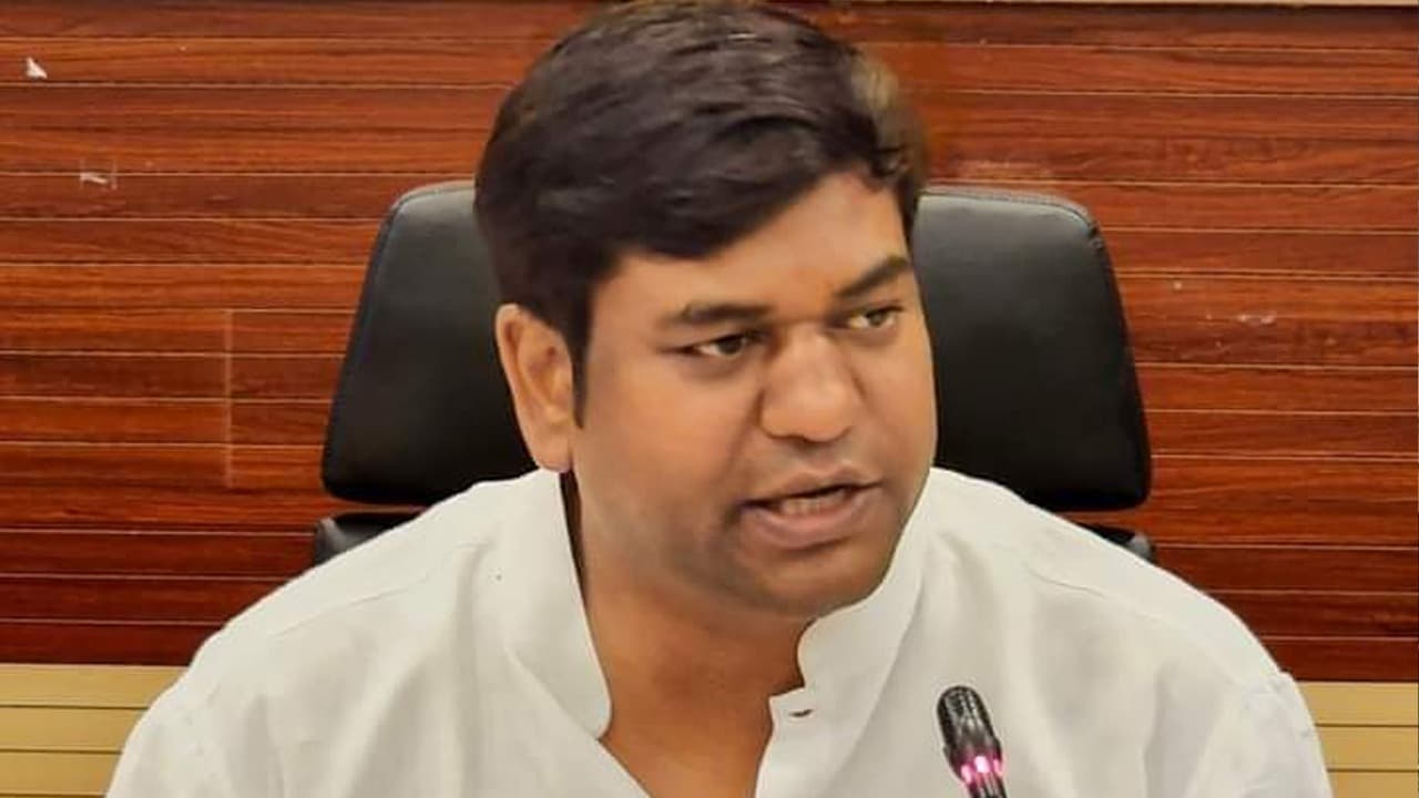 Y+ कैटेगरी की सुरक्षा मिलते ही बदले मुकेश सहनी के बोल, कहा- अपराध रोकने के लिए यूपी पुलिस से सीखे बिहार पुलिस