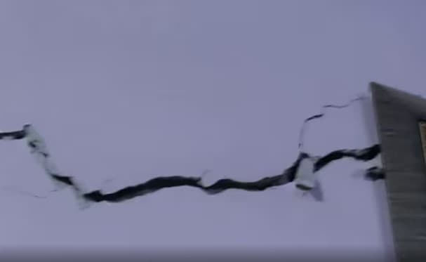 Baghpat News: अलीगढ़ के बाद अब बागपत में  25 घरों में आई मोटी दरारें, दहशत में स्थानीय लोग