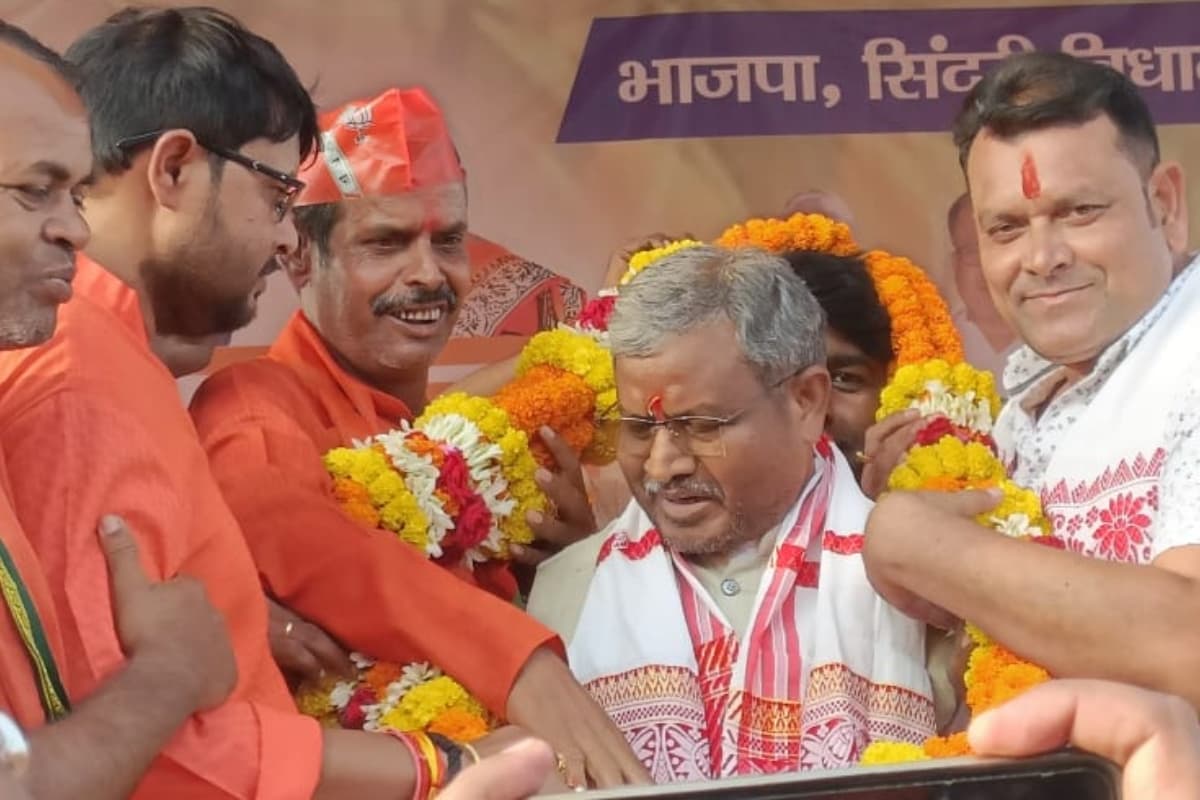 संकल्प यात्रा: बाबूलाल मरांडी ने हेमंत सोरेन सरकार पर धनबाद में साधा निशाना, भ्रष्टाचार पर कही ये बात