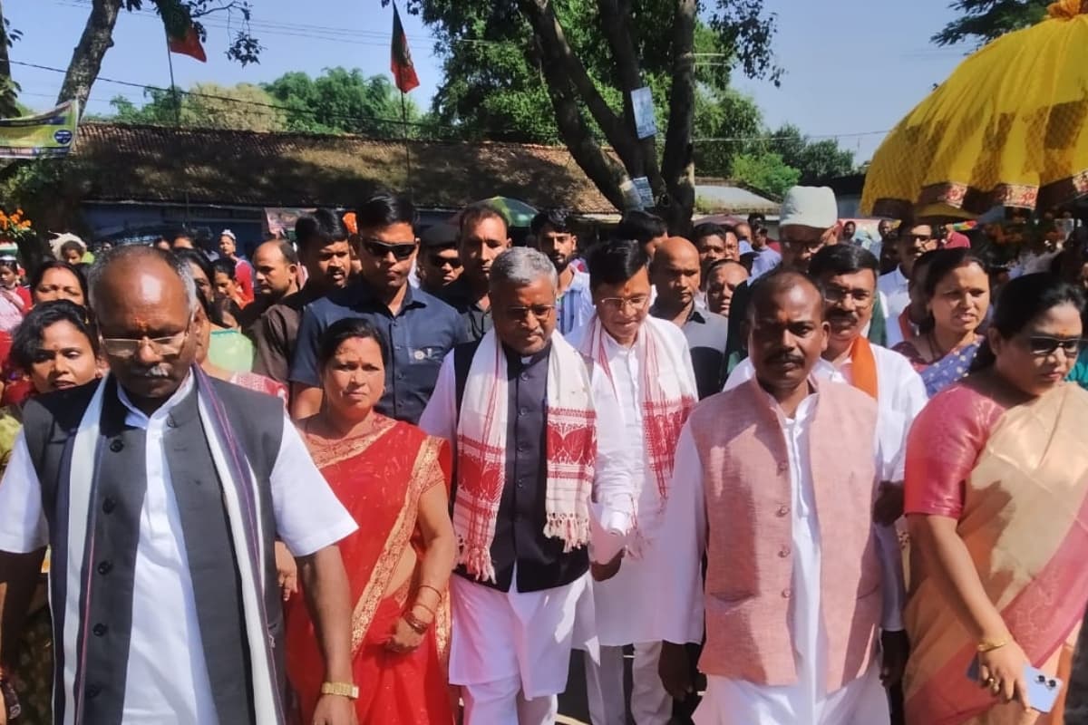 संकल्प यात्रा: बाबूलाल मरांडी ने सीएम हेमंत सोरेन पर साधा निशाना, ईडी व बालू व जमीन को लेकर कही ये बात