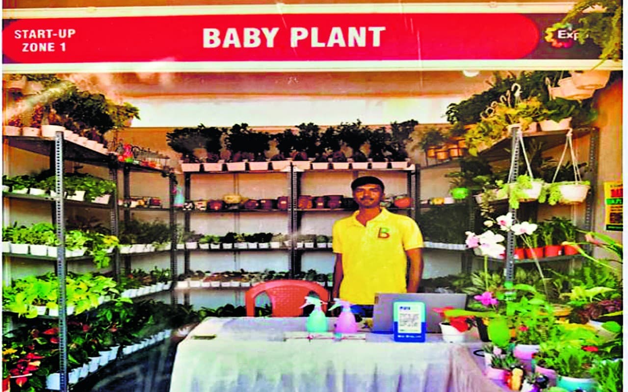 झारखंड में लोगों को पर्यावरण से जोड़ने का अनोखा स्टार्टअप शुरू, तीन साल में ही इतने लाख का टर्नओवर