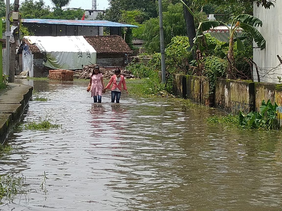 मॉनसून की सक्रियता ने बढ़ाई उत्तर बिहार के लाखों लोगों की टेंशन, बूढ़ी गंडक-बागमती समेत ये नदियां भी उफनाई