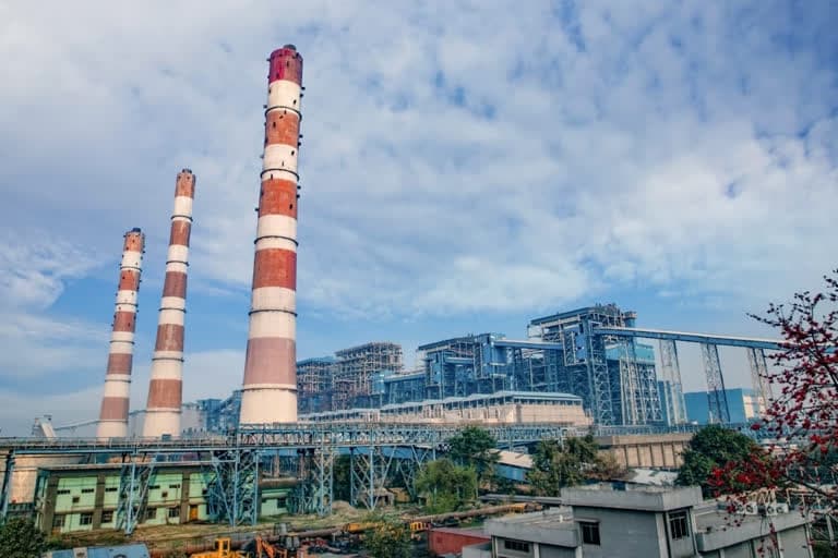 बाढ़ एनटीपीसी के 29 कर्मचारी और उनके 35 परिजन कोरोना पॉजिटिव, बिहार में बिजली आपूर्ति हो सकती है प्रभावित!