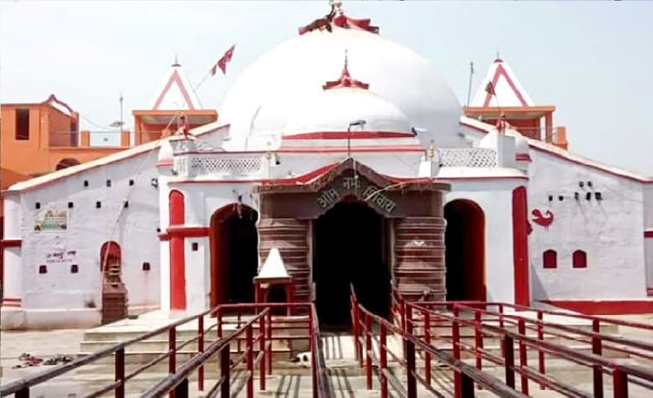 श्रावणी मेला 2022 : पटना के इस मंदिर में शिवलिंग पर बनी धारियों में हैं 1200 शिवलिंग