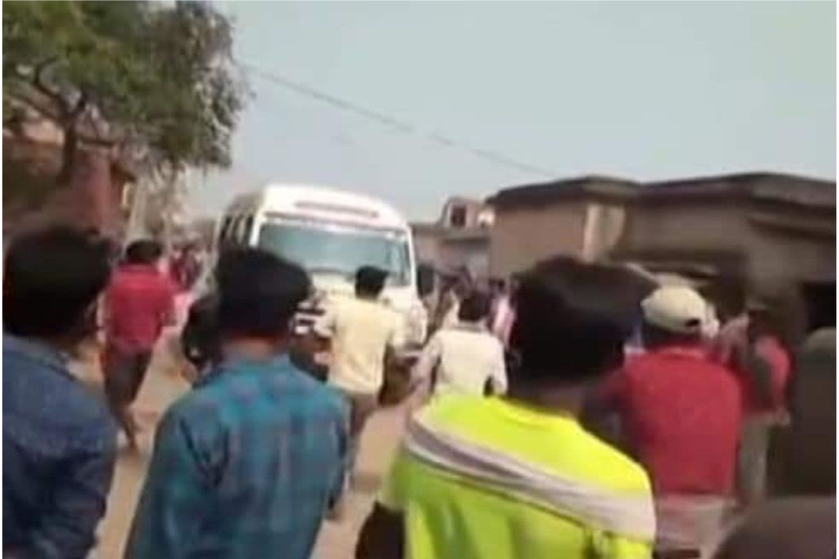 बीरभूम : आंगनबाड़ी की खिचड़ी में मिली मृत छिपकली, कई बच्चे अस्वस्थ