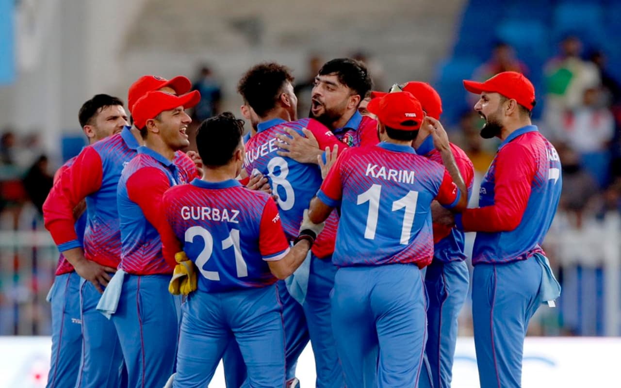 BAN vs AFG Highlights: अफगानिस्तान ने बांग्लादेश को 7 विकेट से रौंदा, सुपर 4 में एंट्री, देखें तस्वीरें BAN vs AFG Highlights: अफगानिस्तान ने बांग्लादेश को 7 विकेट से रौंदा, सुपर 4 में एंट्री, देखें तस्वीरें