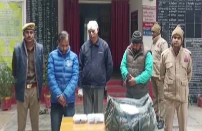 चुनाव से पहले UP दहलाने की साजिश? बांदा में 28 किलो विस्फोटक के साथ 3 गिरफ्तार
