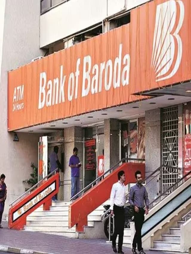 Union Bank की जमुई शाखा में नक्सलियों ने चिपकाया पर्चा, कर्मचारियों को जान से मारने की दी धमकी