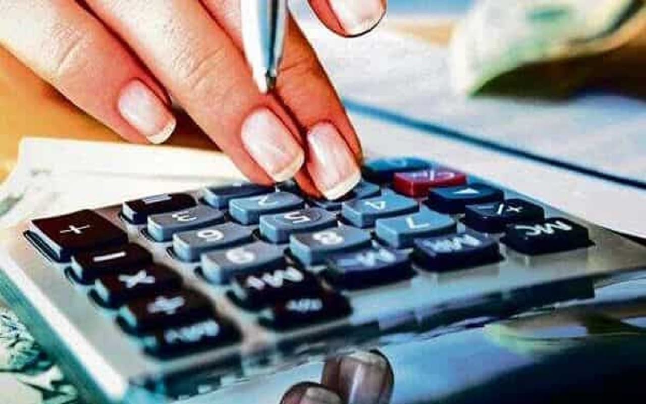 Bank Loan: बैंक लोन और अकाउंट से जुड़े ये खास बातें जरूर जान लें, वरना पड़ सकते है लेने के देने!