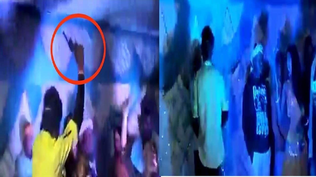 VIDEO: बिहार में पिता के श्राद्ध पर बेटे ने  बार डांसर से लगवाए ठुमके, तमंचे पर डिस्को का वीडियो वायरल