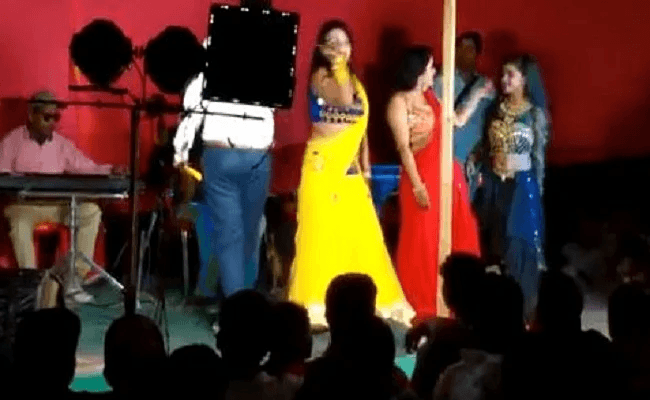 Bihar News: पुलिस लाइन में बार बालाओं से ठुमका लगवाने वाले 11 पुलिसकर्मी सस्पेंड ,  वायरल वीडियो पर सख्त एक्शन