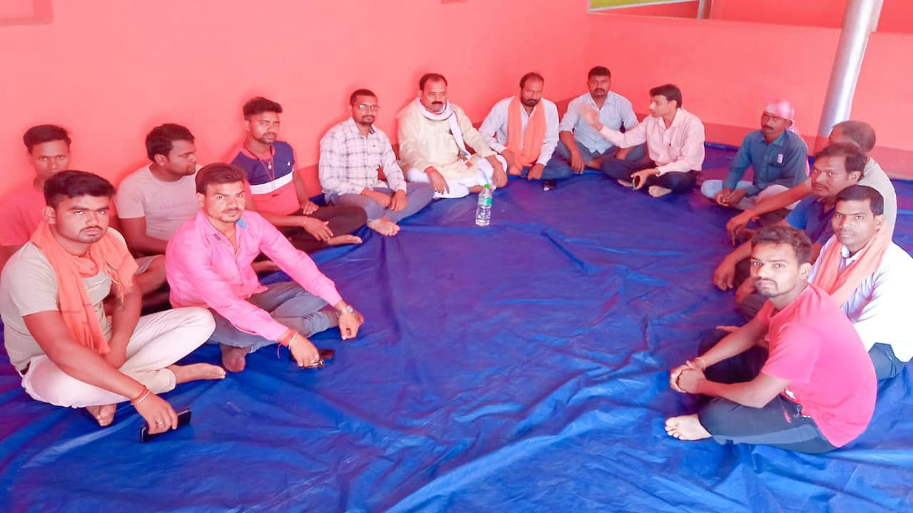 प्रभात खबर चुनाव चौपाल : हजारीबाग की सांढ़ पंचायत के वोटर्स ने गिनाए समस्या, भ्रष्टाचार बना चुनावी मुद्दा