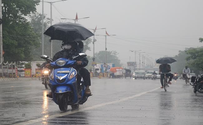 बिहार में बदला मौसम का मिजाज, इन जिलों में भारी बारिश के आसार, ठनका को लेकर अलर्ट जारी