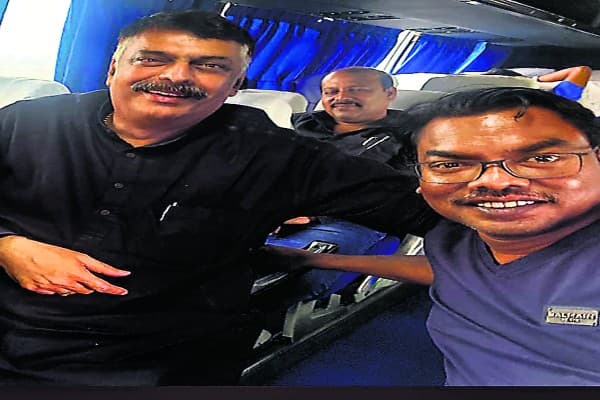 Special Story : हेमंत सोरेन और बसंत दो जिस्म एक जान, पढ़ें खास बातचीत