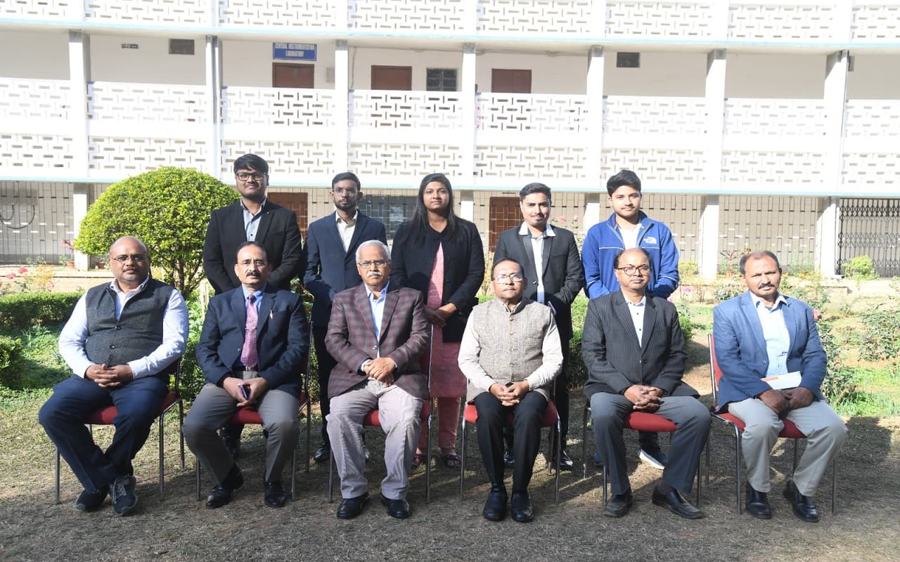 झारखंड : मेधा डेयरी में रांची के बिरसा कृषि विश्वविद्यालय के 6 विद्यार्थियों का कैंपस प्लेसमेंट