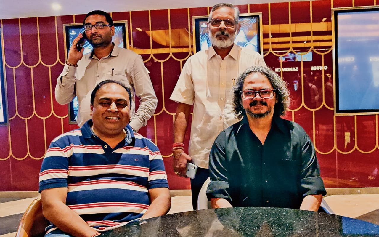 Mission Raniganj के सिनेमैटोग्राफर असीम मिश्रा ने धनबाद में कहा- मेरे दिल के करीब है यह फिल्म