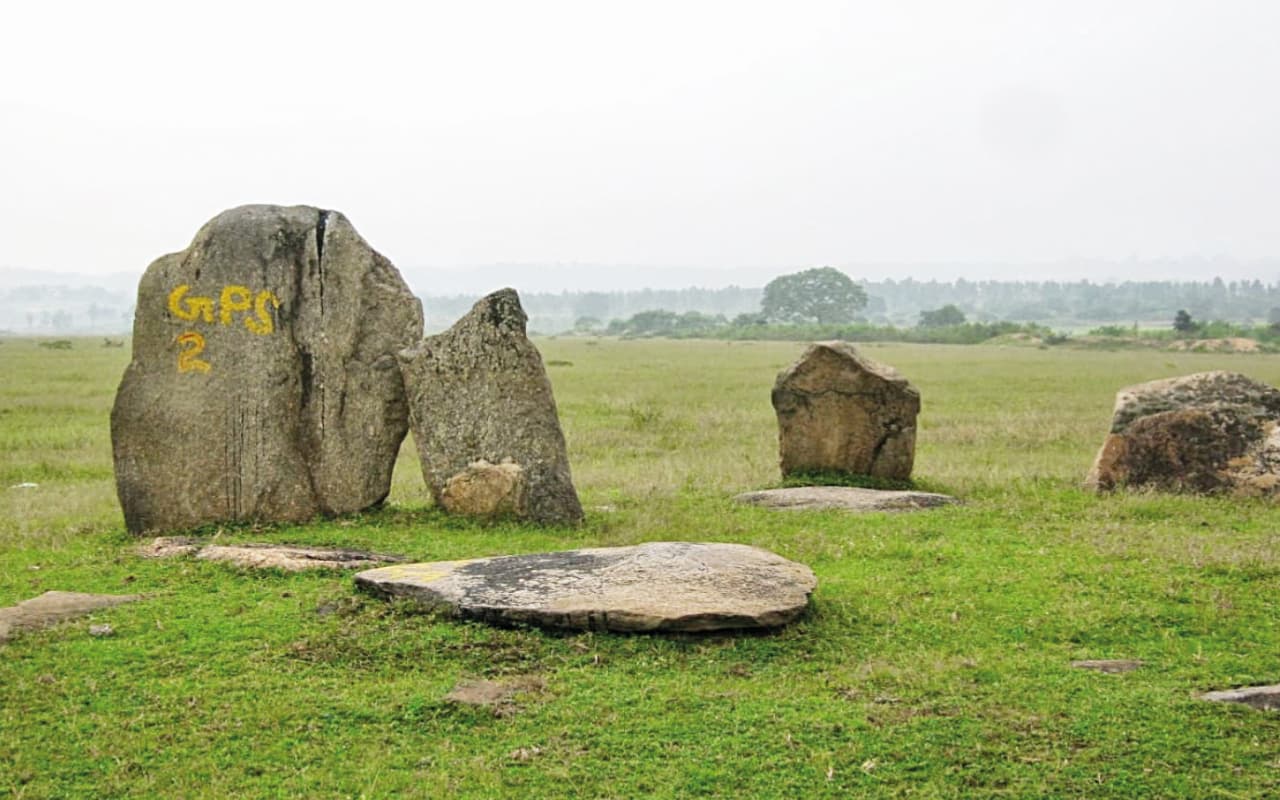 My Mati: गुफा के दुर्लभ चित्रों की छांव में बसा है यह गांव, पढ़ें पूरी खबर