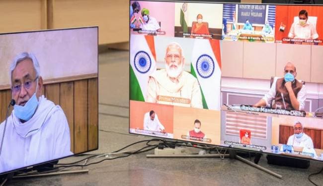 कोरोना जांच का सैंपल एक लाख प्रतिदिन का लक्ष्य : नीतीश, कहा- पॉजिटिव मरीजों की संख्या के प्रतिशत में आयी गिरावट