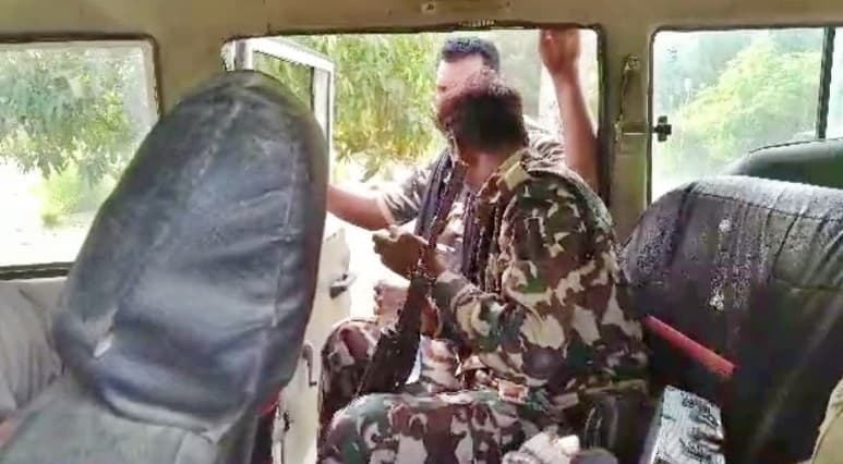 भागलपुर में फंदे से लटका मिला मां बेटी का शव, पति हिरासत में