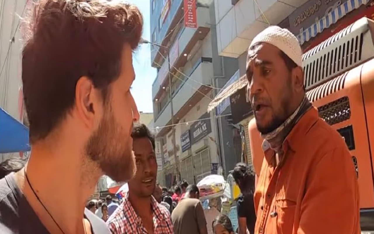 कर्नाटक : विदेशी पर्यटक के साथ दुर्व्यवहार के मामले में फुटपाथ दुकानदार गिरफ्तार, जानें पूरी कहानी