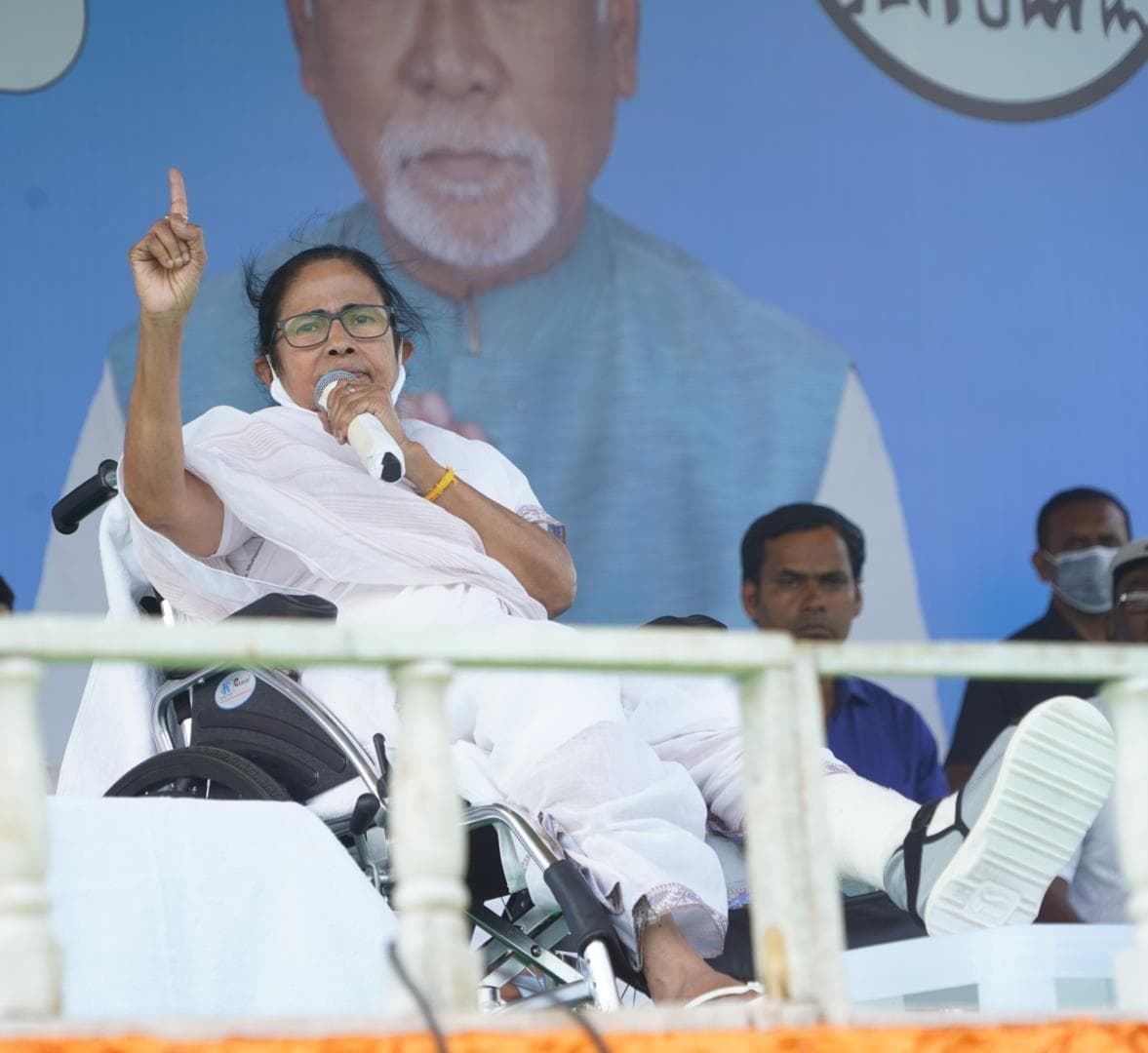 WB Chunav 2021: चुनाव आयोग बीजेपी का मुखपत्र, सातवें चरण के मतदान से पहले ममता बनर्जी का ECI पर हमला