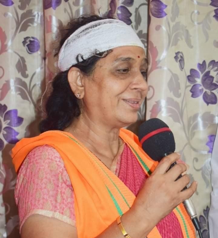 कोलकाता में रिटर्निंग ऑफिसर ने बीजेपी कैंडिडेट को वोट डालने से रोका, जानें क्या है पूरा मामला