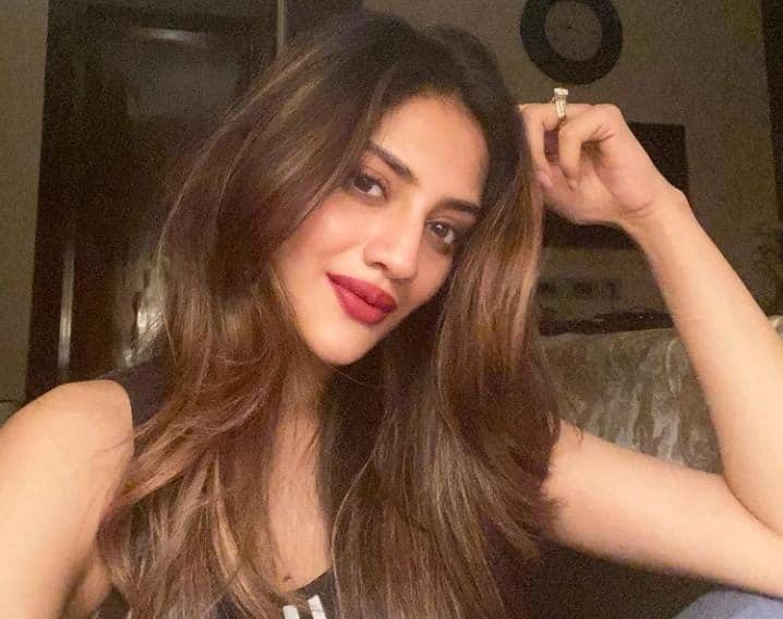 LPG की बढ़ती कीमत को लेकर Nusrat Jahan का पीएम मोदी पर हमला, ट्वीट कर पूछा ये सवाल