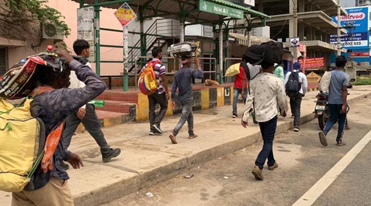 बिहार—झारखंड के 80 मजदूरों को 17 किमी तक पैदल चलने की सजा, बेंगलुरु पुलिस ने रखी सख्त निगरानी