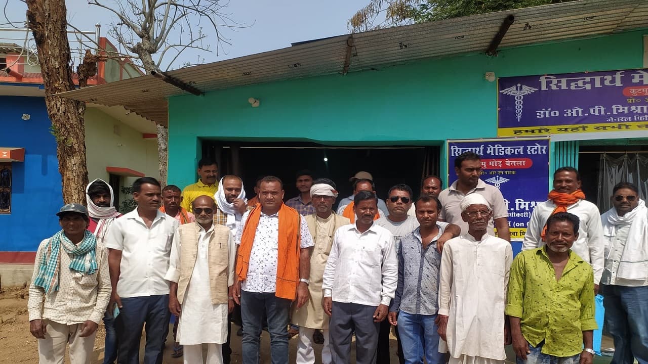 झारखंड पंचायत चुनाव: सियासी रंग में रंगे गांव के टोले-मोहल्ले, किस पद के लिए रुचि नहीं दिखा रहे प्रत्याशी