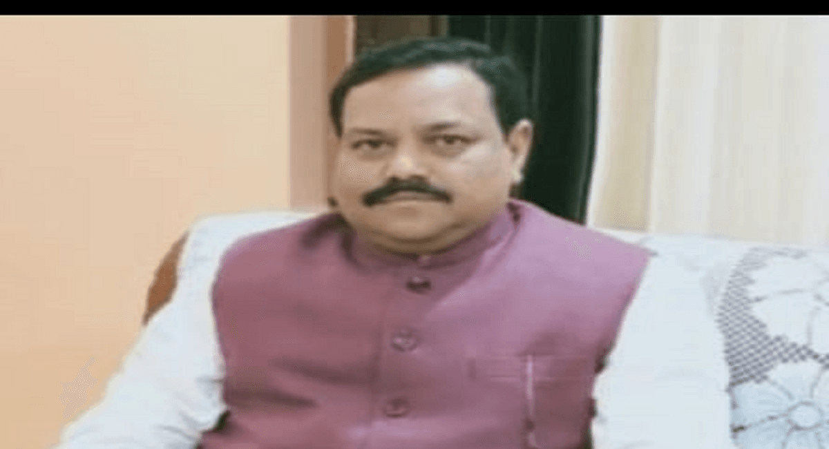 बिहार के वाल्मीकि टाइगर रिजर्व की टीम झारखंड के पलामू टाइगर रिजर्व के पदाधिकारियों को सौंपेगी ध्वज,ये है संदेश