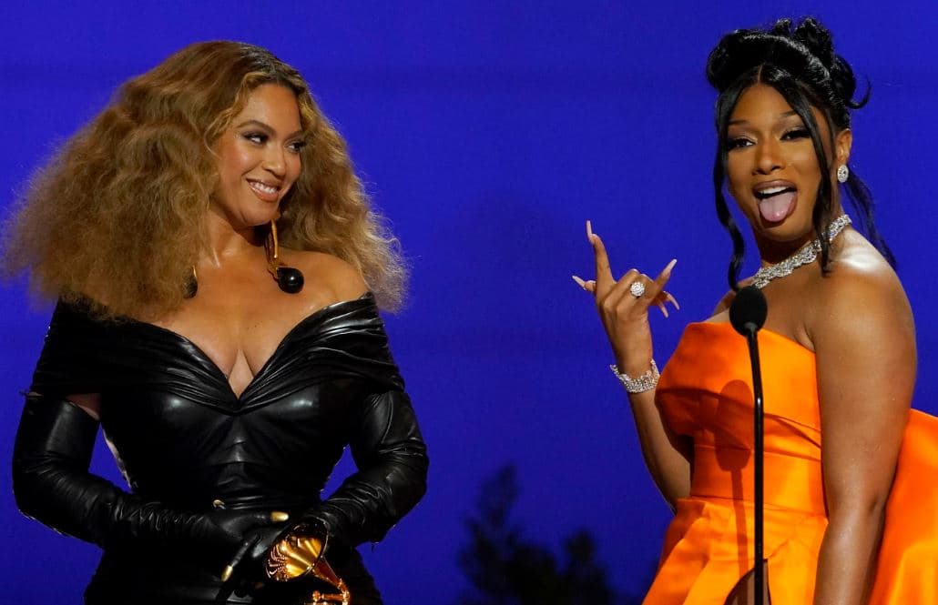 Grammy Awards 2021 : बेयोन्से, स्विफ्ट ने रचा इतिहास, महिलाओं की प्रतिभा का रहा जलवा, यहां देखें पूरी लिस्‍ट