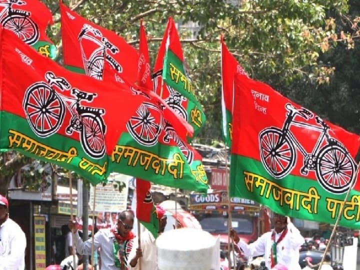 UP Chunav 2022: सपा ने मुख्य चुनाव आयुक्त को लिखा पत्र, गौतमबुद्धनगर के CP और  DCP को हटाने की मांग