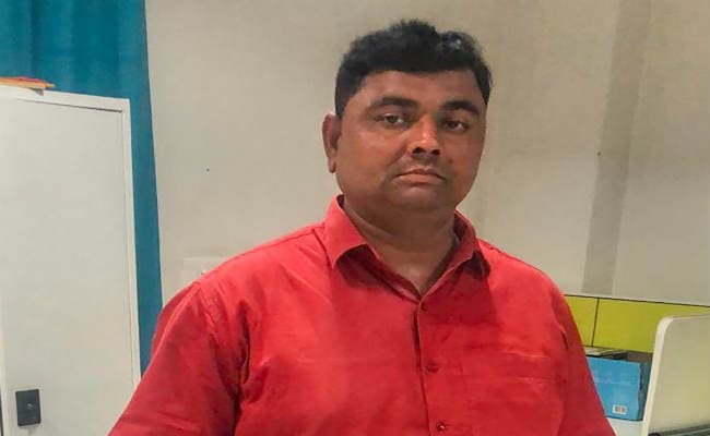 बलिया गोलीकांड : एसटीएफ के हत्थे चढ़ा मुख्य आरोपी धीरेंद्र सिंह, तीन दिन से था फरार