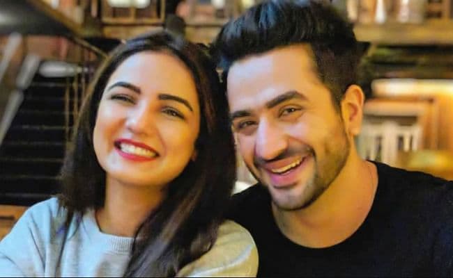 क्‍या एक-दूसरे को डेट कर रहे हैं जैस्मिन भसीन और अली गोनी? इस सवाल का एक्ट्रेस ने दिया ये जवाब