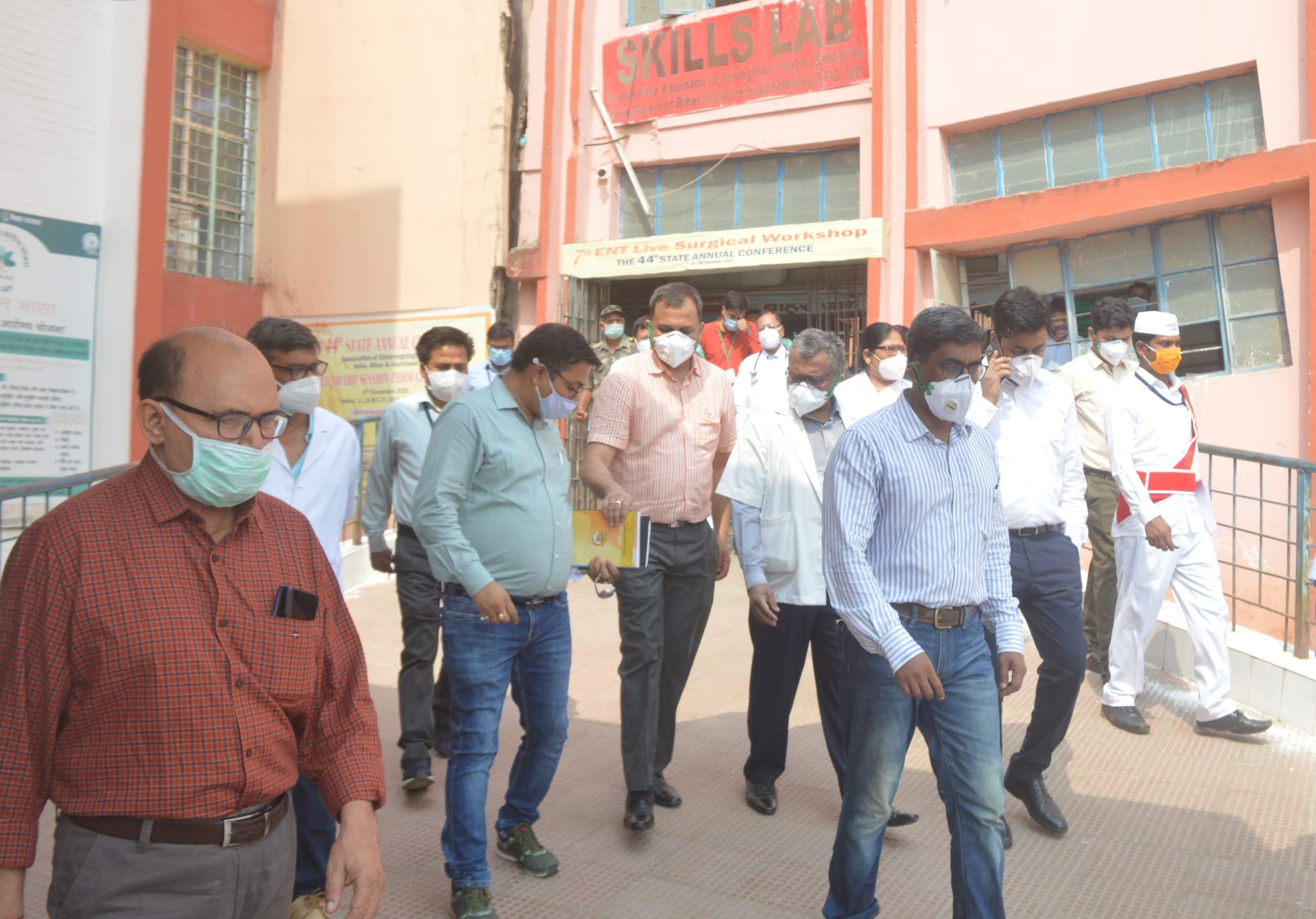 Coronavirus Bihar Update: कोरोना नियमों की अनदेखी पड़ गई भारी, भागलपुर JLNMCH के अधीक्षक को प्रधान सचिव ने हटाया