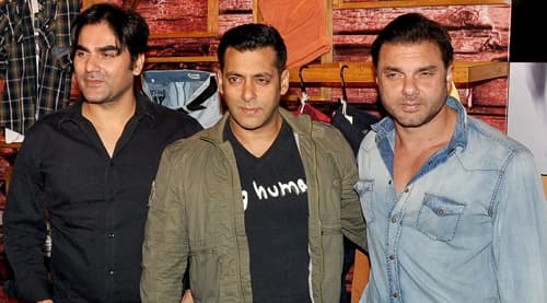 Happy Birthday Salman Khan: जब सलमान खान को दिल्ली की लड़की ने मारा था थप्पड़, दबंग खान ने फिर किया था ये काम
