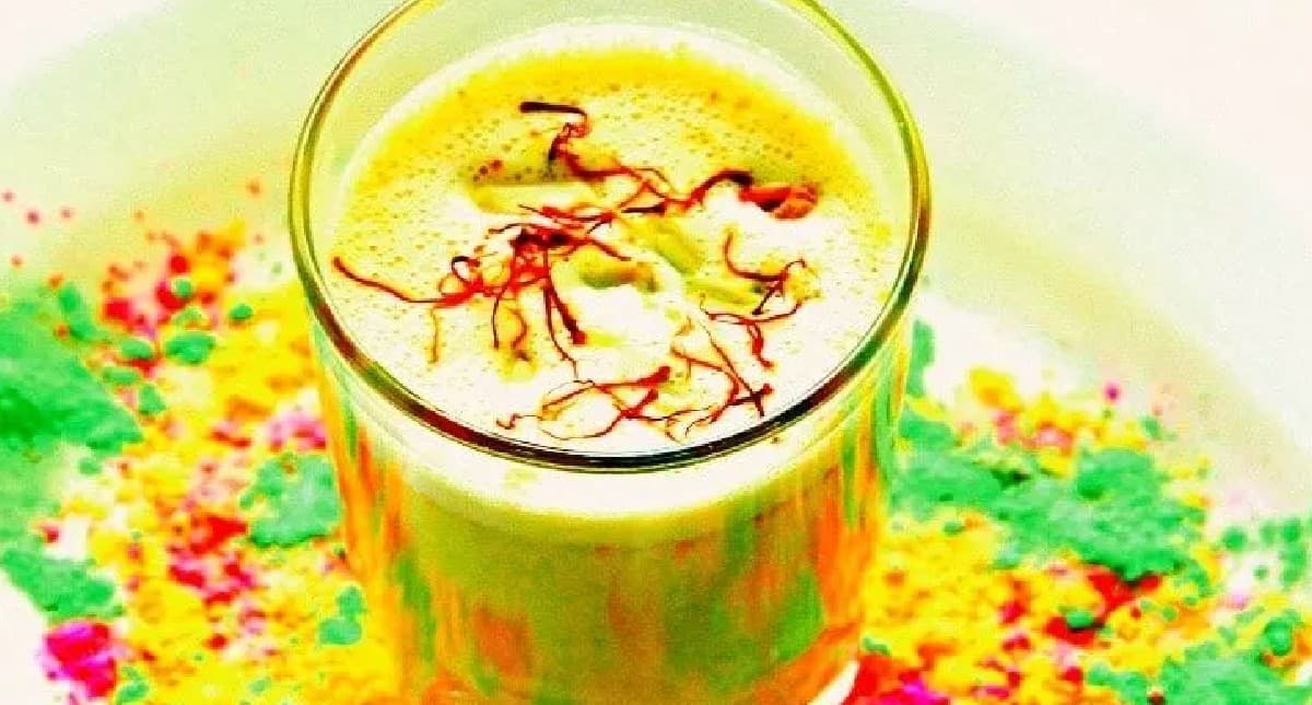 Holi 2022: होली के दिन क्यों खाते हैं भांग ? इसके फायदे जानकर रह जाएंगे हैरान, डिटेल में पढ़ें