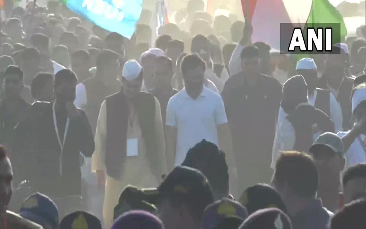 Bharat Jodo Yatra: मध्यप्रदेश पहुंचकर राहुल गांधी ने BJP पर जमकर साधा निशाना, कहा- 'भाजपा डर फैलाती है'