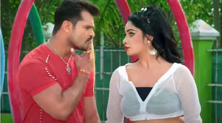 Bhojpuri Song: खेसारी के 'जवानियां में' गाने ने मचाई धूम, रितु संग दिखी रोमांटिक केमिस्‍ट्री, यहां देखें VIDEO